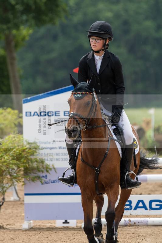 Preview 20220605-Springen-2Abt-R06-DSC_04080.jpg